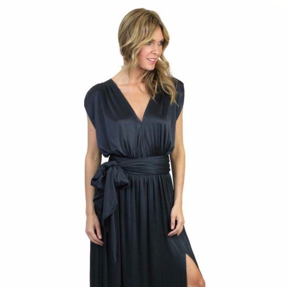 Halston Heritage Shirred Shoulder Long Dress Dark